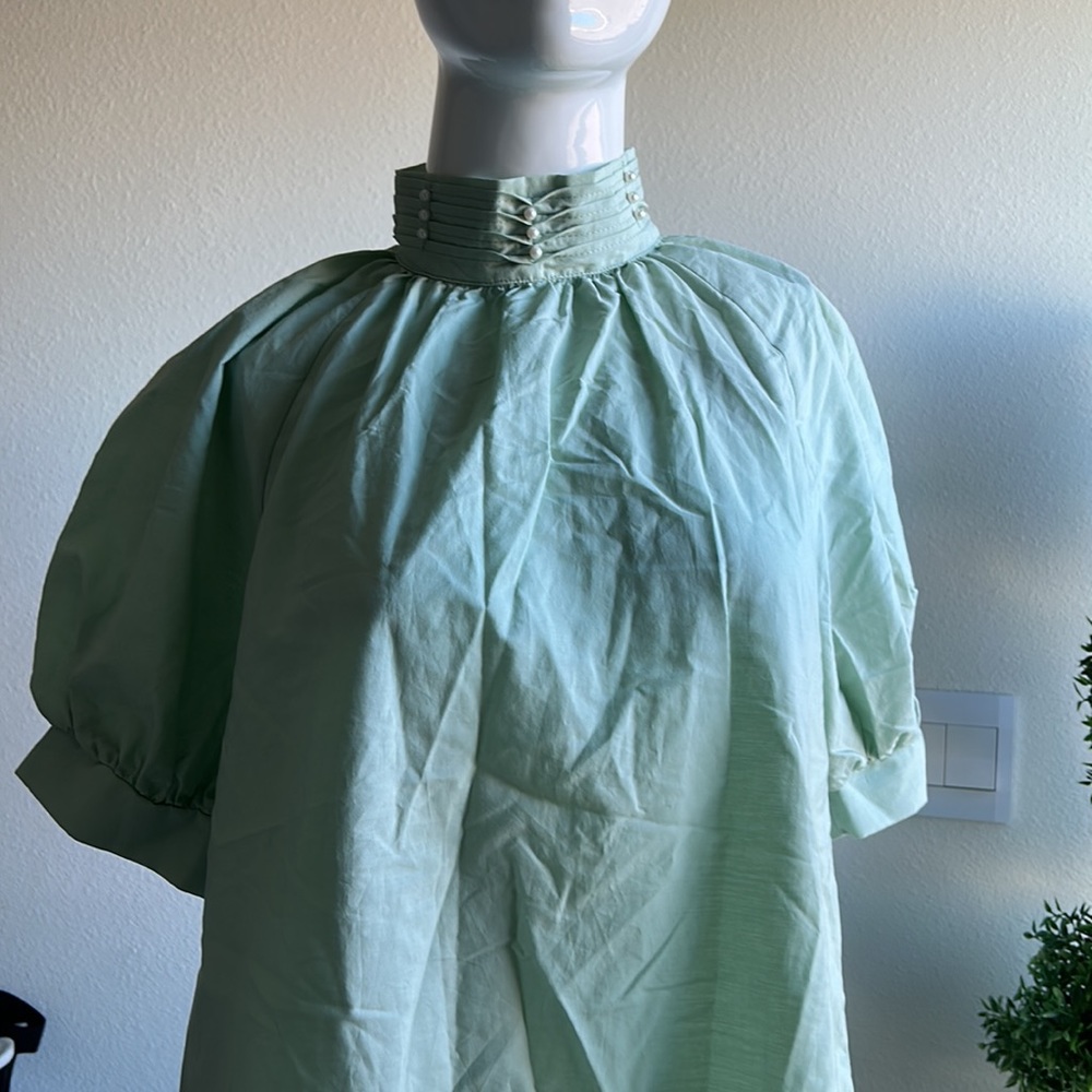 Zara Light Green Blouse with pearls 100% cotton - Picture 4 of 11